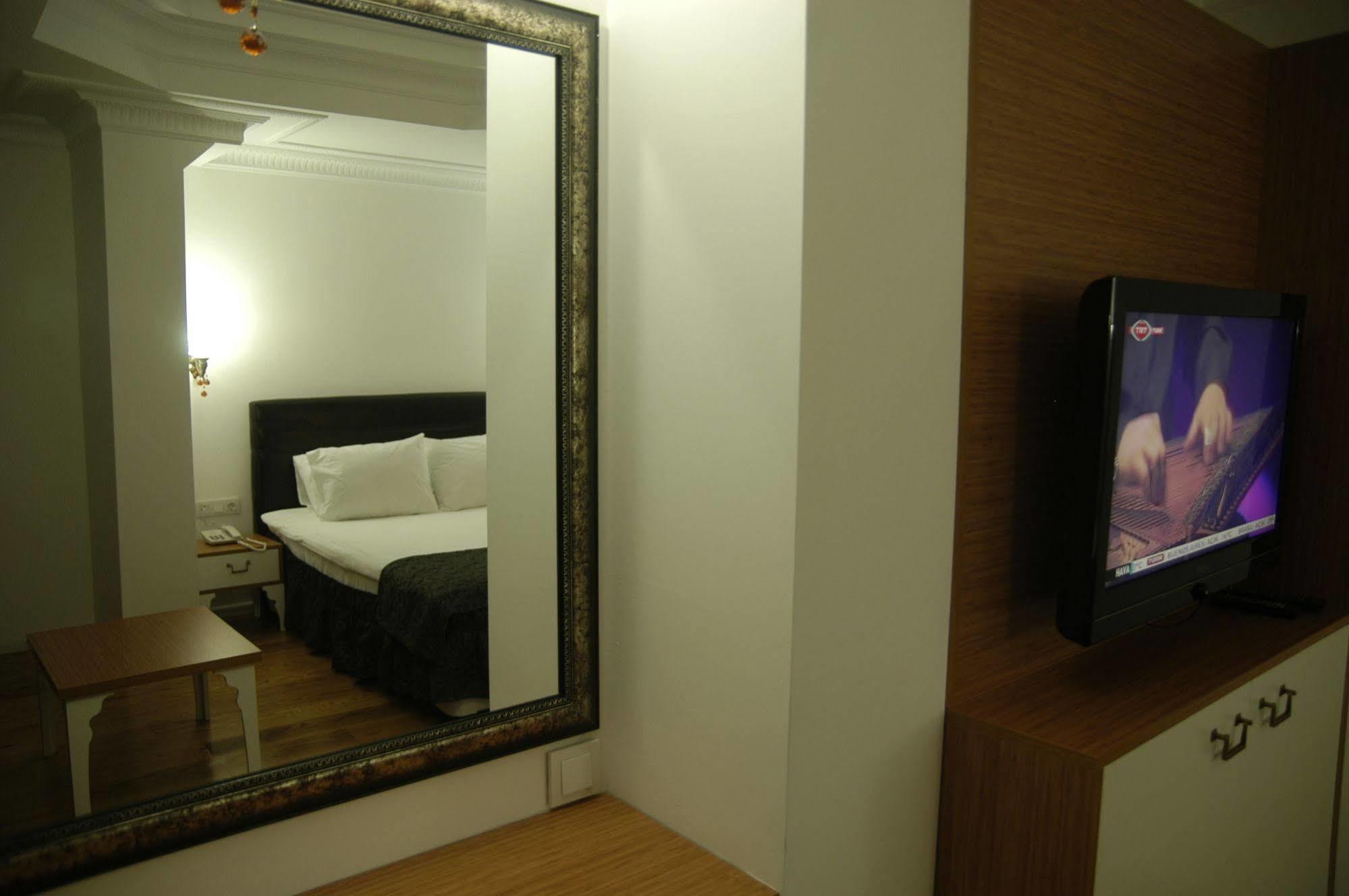 Jakaranda Hotel Istanbulská provincie Exteriér fotografie