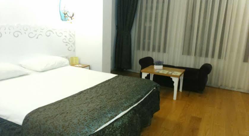 Jakaranda Hotel Istanbulská provincie Exteriér fotografie