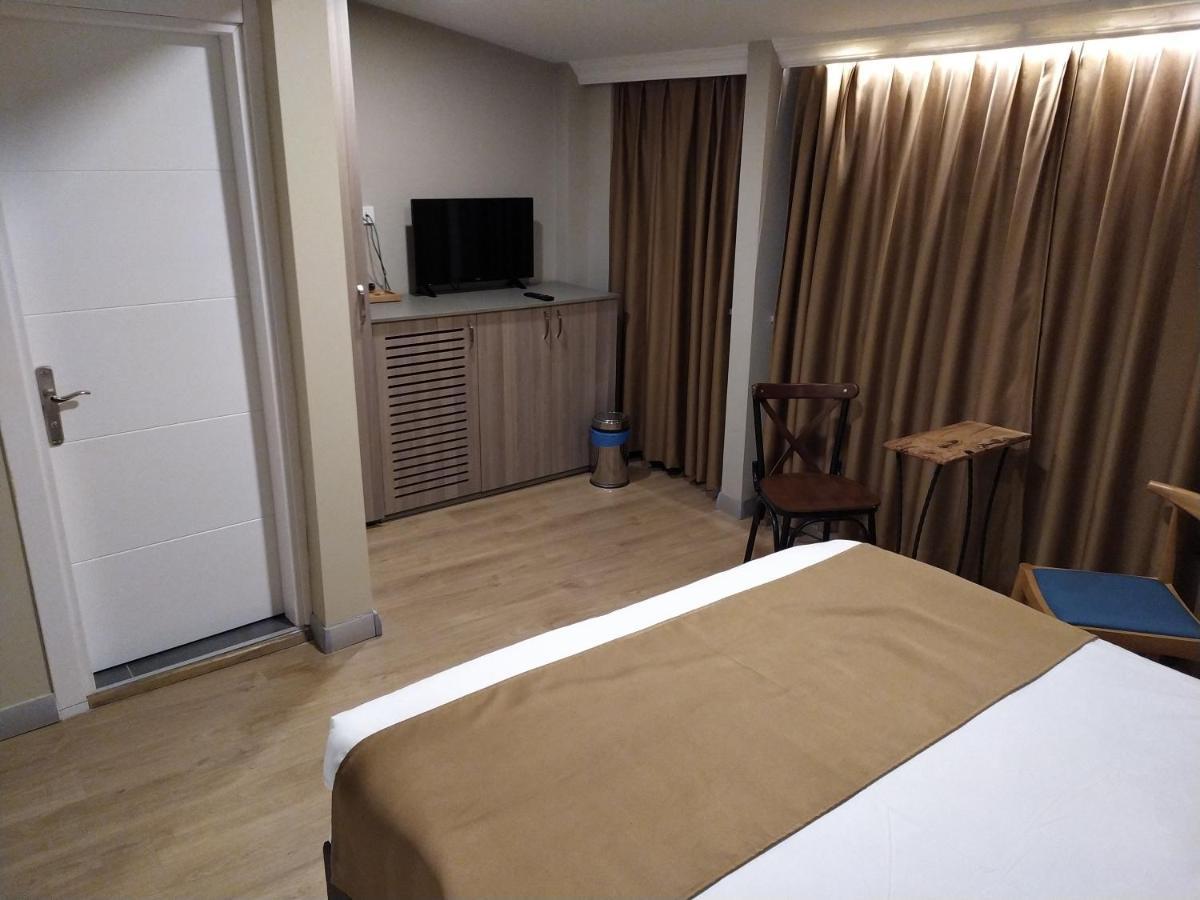 Jakaranda Hotel Istanbulská provincie Exteriér fotografie